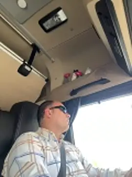 kipsy0 online show from 13, 4, 2026