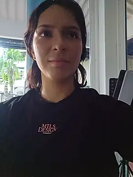 Kitty San xXx online show from 8, 6, 2026