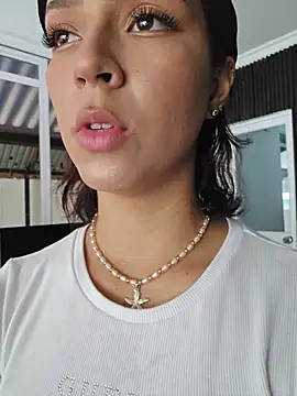 Kitty San xXx online show from 15, 6, 2026
