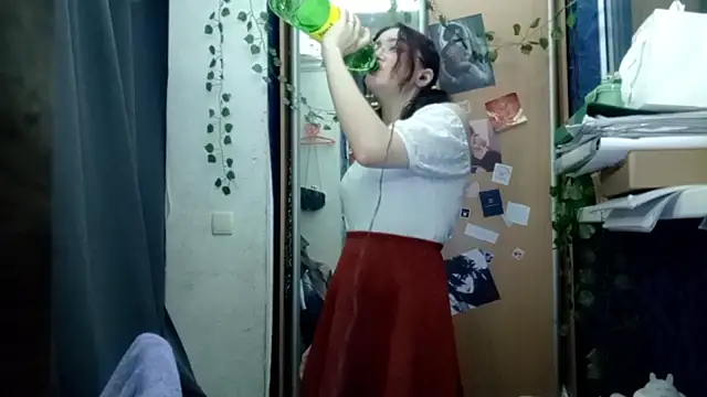 PhoebePalmer online show from 22, 3, 2026