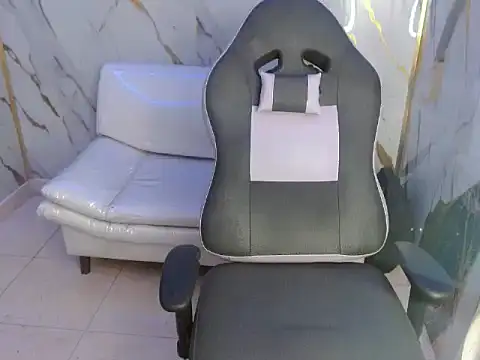 Snapshot of Andrea_girlx chatting on 7, 2, 2026 Andrea girlx online show from 7, 2, 2026