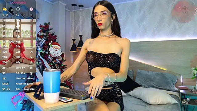 kylliefox  online show from 22, 12, 2025