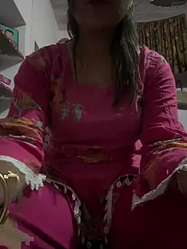kavyababy00 online show from 19, 3, 2026