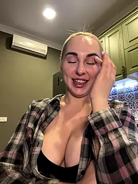 Best-B00bs online show from 18, 11, 2025