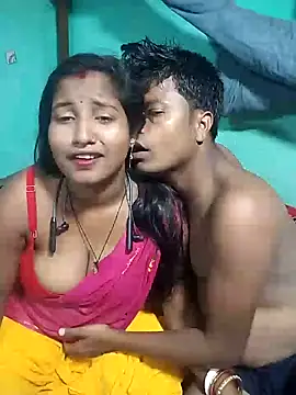 Snapshot of Your_deshibhabi25years chatting on 11, 7, 2026 Your deshibhabi25years online show from 11, 7, 2026