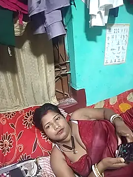 Snapshot of Your_deshibhabi25years chatting on 12, 7, 2026 Your deshibhabi25years online show from 12, 7, 2026