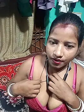 Snapshot of Your_deshibhabi25years chatting on 3, 7, 2026 Your deshibhabi25years online show from 3, 7, 2026