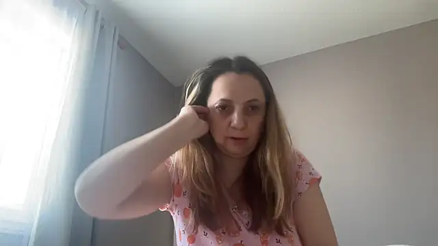 Snapshot of ShyFlameLive chatting on 19, 2, 2026 ShyFlameLive online show from 19, 2, 2026