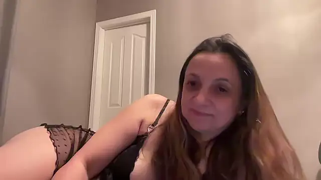 ShyFlameLive online show from 15, 4, 2026