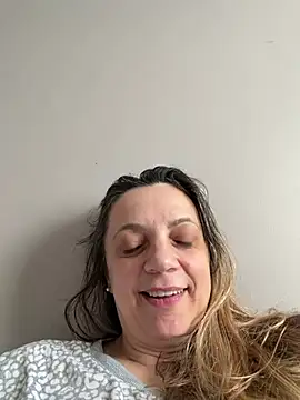 ShyFlameLive online show from 17, 5, 2026