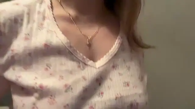 Snapshot of ShyFlameLive chatting on 10, 2, 2026 ShyFlameLive online show from 10, 2, 2026