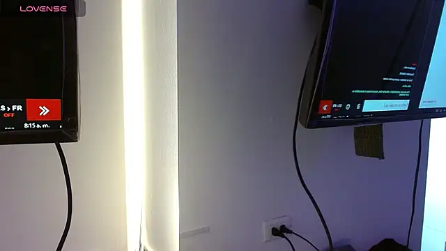 Iris bloom69 online show from 13, 4, 2026