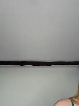 Snapshot of Zoey__08 chatting on 20, 5, 2026 Zoey 08 online show from 20, 5, 2026