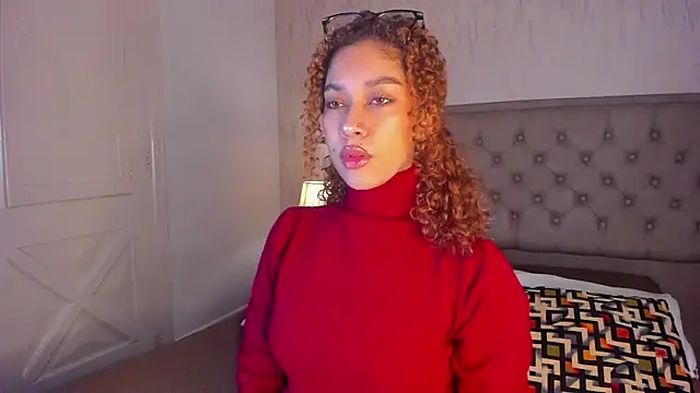 Sienna brunette online show from 17, 4, 2026