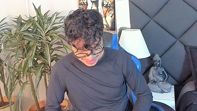 kai storn online show from 12, 4, 2026