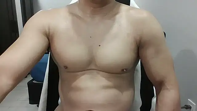 Snapshot of kinky_tony12345 chatting on 15, 2, 2026 kinky tony12345 online show from 15, 2, 2026