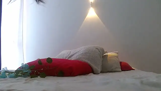 sensualstryp online show from 11, 4, 2026