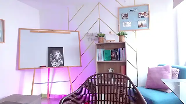 Kitty madness online show from 7, 4, 2026