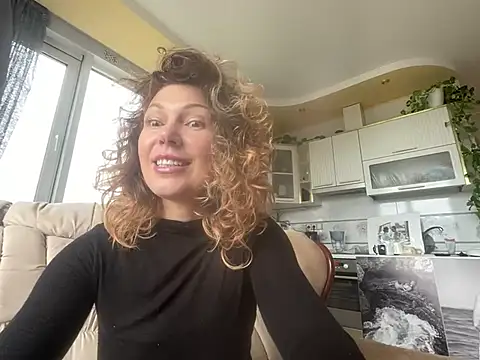CarolineStar30 online show from 26, 4, 2026