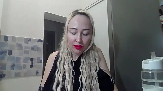 NanaGold2992 online show from 2, 3, 2026