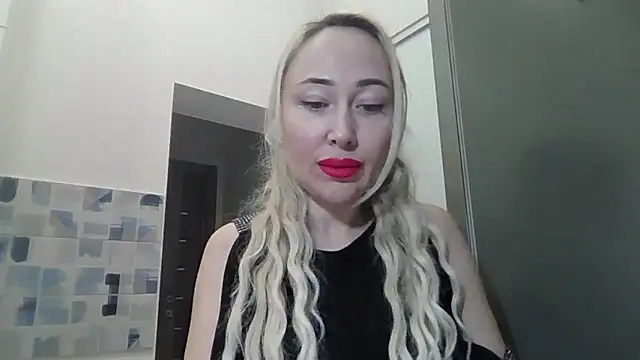 NanaGold2992 online show from 2, 3, 2026