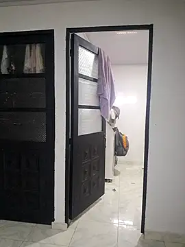 Cris18sexy online show from 21, 5, 2026