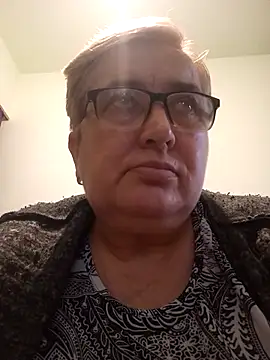 SusanStar874 online show from 26, 3, 2026