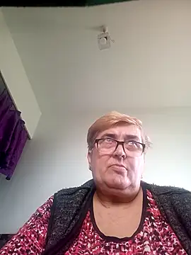 SusanStar874 online show from 13, 4, 2026