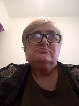 SusanStar874 online show from 4, 2, 2026