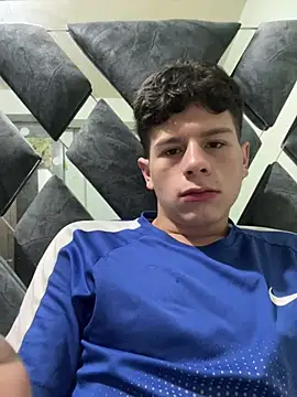 Snapshot of Andy12912 chatting on 2, 2, 2026 Andy12912 online show from 2, 2, 2026