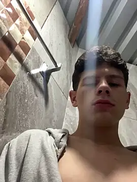 Snapshot of Andy12912 chatting on 13, 2, 2026 Andy12912 online show from 13, 2, 2026