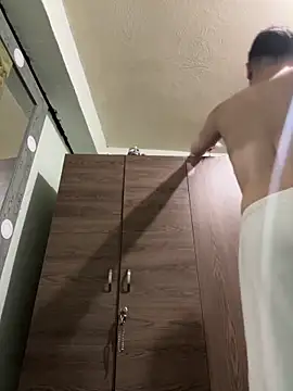 Snapshot of Andy12912 chatting on 2, 3, 2026 Andy12912 online show from 2, 3, 2026