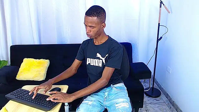 Snapshot of gusy_18 chatting on 27, 2, 2026 gusy 18 online show from 27, 2, 2026