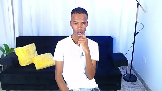 Snapshot of gusy_18 chatting on 9, 2, 2026 gusy 18 online show from 9, 2, 2026