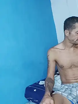 Snapshot of Perla_and_Maikol chatting on 11, 2, 2026 Perla and Maikol online show from 11, 2, 2026