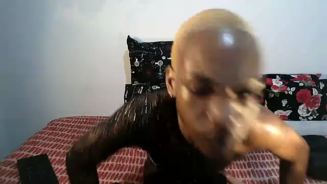 Riaanxxx online show from 9, 4, 2026