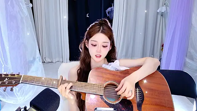 Dancer Lucky-Nini online show from 7, 3, 2026