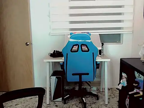 Snapshot of duvisex19 chatting on 8, 2, 2026 duvisex19 online show from 8, 2, 2026