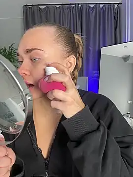 MonicaWestt online show from 24, 2, 2026