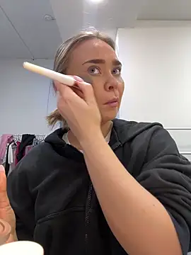 MonicaWestt online show from 12, 3, 2026