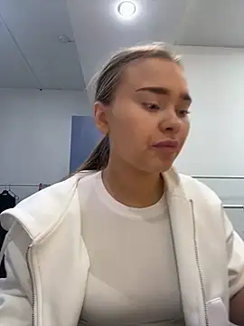 MonicaWestt online show from 19, 3, 2026