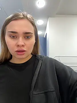 MonicaWestt online show from 10, 2, 2026