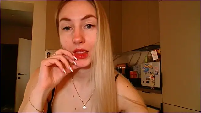 BluueSilk online show from 28, 2, 2026