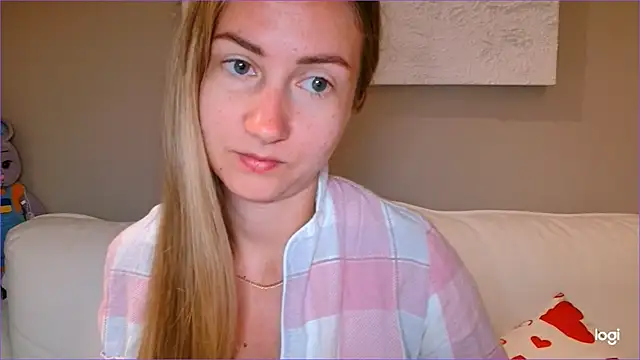 BluueSilk online show from 10, 10, 2025