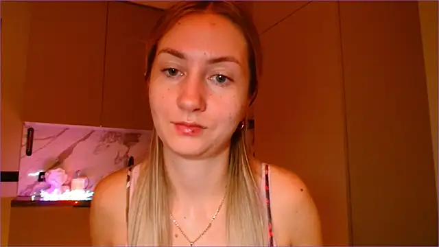 BluueSilk online show from 16, 12, 2025