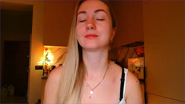 BluueSilk online show from 9, 2, 2026