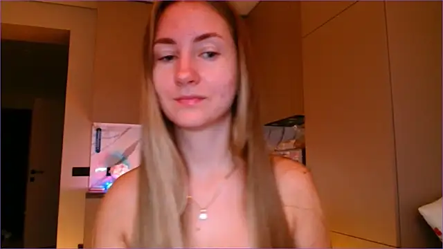 BluueSilk online show from 2, 12, 2025