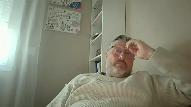 doudou310 online show from 26, 3, 2026