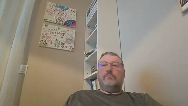 doudou310 online show from 8, 2, 2026