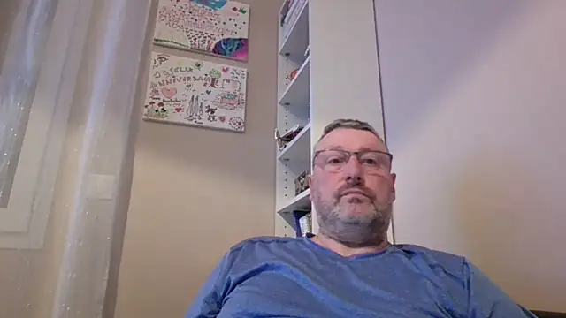 doudou310 online show from 4, 3, 2026